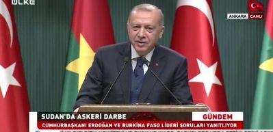 Erdoğan'dan Sudan a&ccedil;ıklaması: &Ccedil;ok değişik haberler geliyor