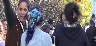 Eşi ve iki kızını &ouml;ld&uuml;r&uuml;p intihar etti