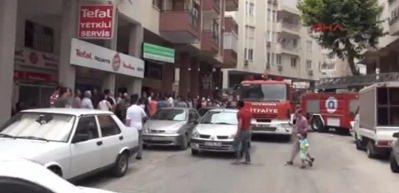  Evinin yanışını g&ouml;zyaşlarıyla izledi