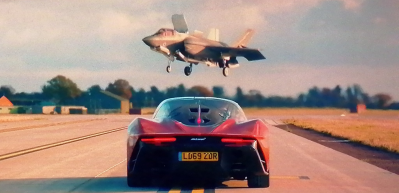 McLaren Speedtail, F-35'e meydan okudu! Dev kapışma! İşte kazanan