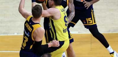 Fenerbah&ccedil;e Beko'da Khimki'ye 12 sayı fark