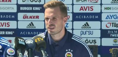 Fenerbah&ccedil;e'nin yeni transferi Novak: "B&ouml;yle bir kul&uuml;pte oynamak en b&uuml;y&uuml;k hayalimdi"