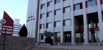 FET&Ouml; dolandırıcısı sahte kimlikle yakalandı
