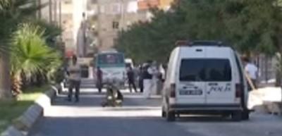 Bankaların &ouml;n&uuml;ne konulan bomba etkisiz hale getirildi