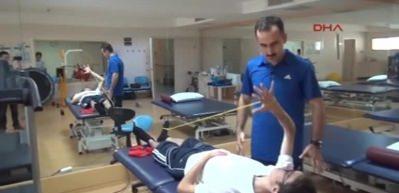 Fizik tedaviyle fel&ccedil;ten kurtulup &uuml;niversiteyi kazandı