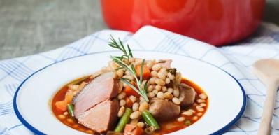Fransız g&uuml;veci 'Cassoulet' tarifi