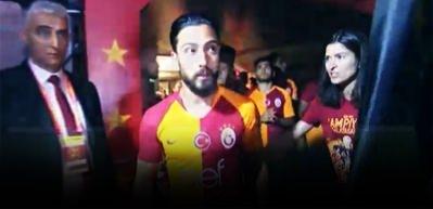 Galatasaray&rsquo;ın kutlamasında Tarık &Ccedil;amdal&rsquo;a tepki
