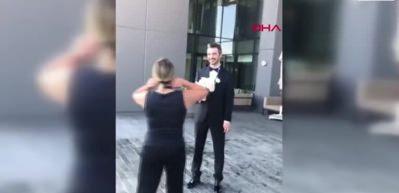 Gelinin duvağını kaldıran damat şoka girdi!