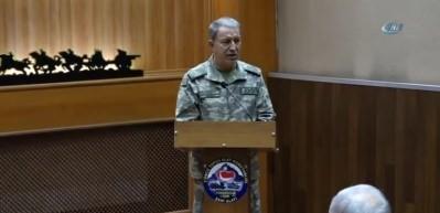 Genelkurmay Başkanı Orgeneral Akar&rsquo;dan Y&uuml;ksekova&rsquo;da ter&ouml;rle m&uuml;cadele mesajı