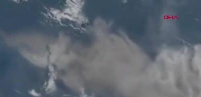 La Soufriere Yanardağı&rsquo;ndaki patlama uydudan g&ouml;r&uuml;nt&uuml;lendi