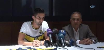 Hasan Ali Kaldırım: "Hayatımın en &ouml;nemli 2. imzası"