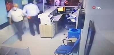 Hastanede dehşet anları kamerada! Demir sopalarla hastane &ccedil;alışanlarını b&ouml;yle saldırdılar