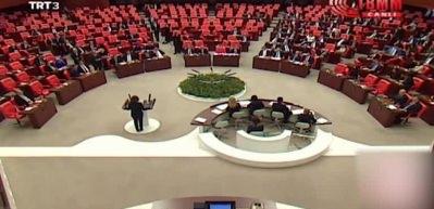 HDP'li vekil yine şaşırtmadı