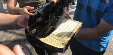 Her şey k&uuml;l oldu bir tek Kuran-ı Kerim yanmadı