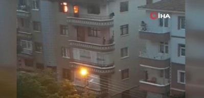 Herkes &ccedil;ığlıklarına uyandı! Yangında baba ve kızı y&uuml;rekleri dağladı...