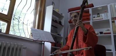 Hint asıllı Arjantinli keşiş rüyasında gördüğü Mevlana'nın yoluna girdi