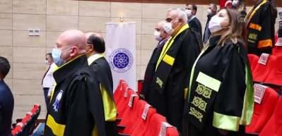 Hukuk fak&uuml;ltelerinin ilk dersi TBMM Başkanı Şentop'tan 