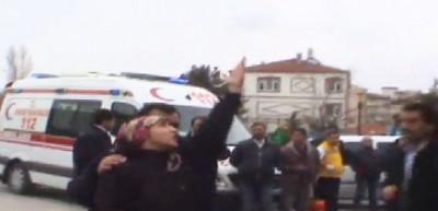 İntihar edecek eşine: Ayıp değil mi sana?