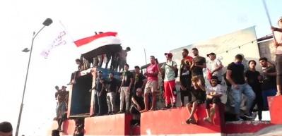 Iraklılar, 25 Ekim g&ouml;sterilerinin birinci yılında Tahrir Meydanı'nda