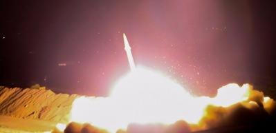 İran yayınladı! F&uuml;zeler tek tek ateşlendi!