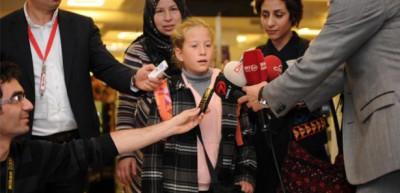 Filistinli k&uuml;&ccedil;&uuml;k kız Ahed Tamimi T&uuml;rkiye'de!