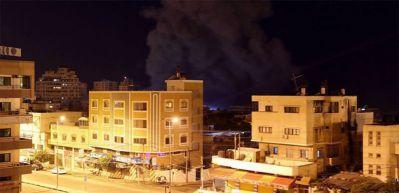 İsrail Gazze'yi vurdu: En az 25 &ouml;l&uuml;