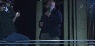 İsrail'in İstanbul Başkonsolosluğu &ouml;n&uuml;nde bir grup, Mescid-i Aksa saldırısını protesto etti