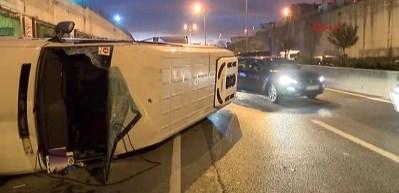 İstanbul trafiğini kilitleyen kaza!