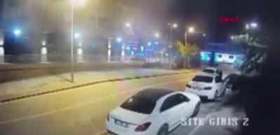 İstanbul'da 6 kişilik oto hırsızlığı &ccedil;etesi &ccedil;&ouml;kertildi: 12 otomobil ele ge&ccedil;irildi
