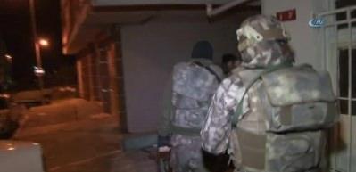 İstanbul'da &ouml;zel harekat polisi destekli narkotik operasyonu
