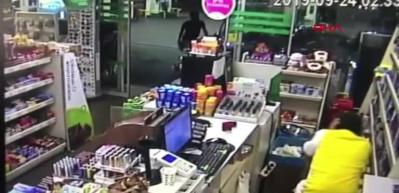 İstanbul'da yol verme kavgası kanlı bitti!