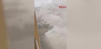 İstanbul'un en şanssız sitesi ve sakinleri