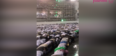 Kabe'de yağmur altına ibadet
