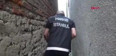 Kağıthane'de uyuşturucu operasyonu: 2 g&ouml;zaltı