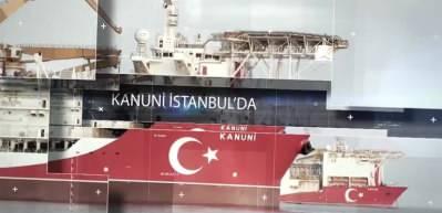 Kanuni sondaj gemisi 'Şehitler Abidemizi' selamlayarak &ccedil;ıktı