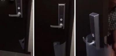 Kapıyı b&ouml;yle a&ccedil;tı! İnanılmaz icat