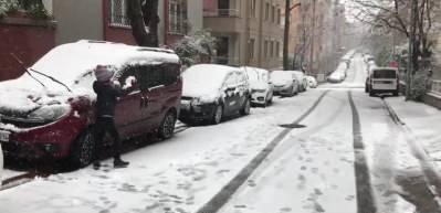 Kar yağışı etkisini sürdürüyor 