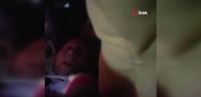 Kartal&rsquo;da &ccedil;&ouml;ken binanın enkazından yaşlı adamın kurtarılma anları kamerada