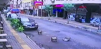Kimyasal dolu varil bomba gibi patladı