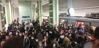 Kirazlı metro durağındaki yoğunluk korkuttu!
