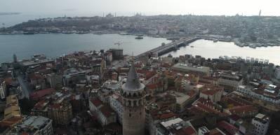 Kısıtlamada İstanbul'u Galata Kulesi'nden izlediler
