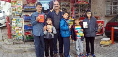 Kitap okuyanlar ücretsiz alışveriş yapıyor