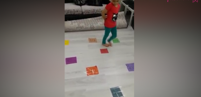 Kızına harfleri &ouml;ğretirken sinir krizi ge&ccedil;iren anne!
