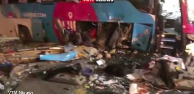 Komşuda deprem! 3 bakan aynı anda istifa etti