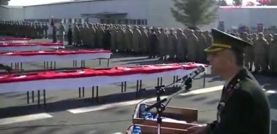 Komutandan t&uuml;yleri diken diken eden şiir