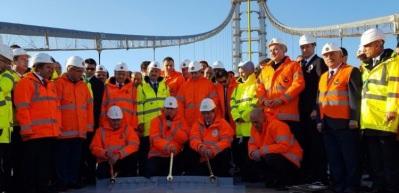 K&ouml;rfez K&ouml;pr&uuml;s&uuml;'nde tarihi adım atıldı!