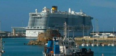 İtalya'da cruise gemisinde korona paniği! 6 bin kişi karantinaya alındı