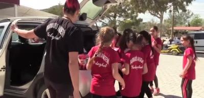 K&ouml;y &ccedil;ocuklarının voleybolcu olması i&ccedil;in yollarda