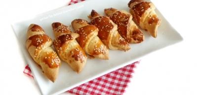 En kolay konken b&ouml;reği tarifi