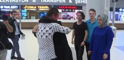 Libya&rsquo;da serbest bırakılan 6 T&uuml;rk yurda d&ouml;nd&uuml;